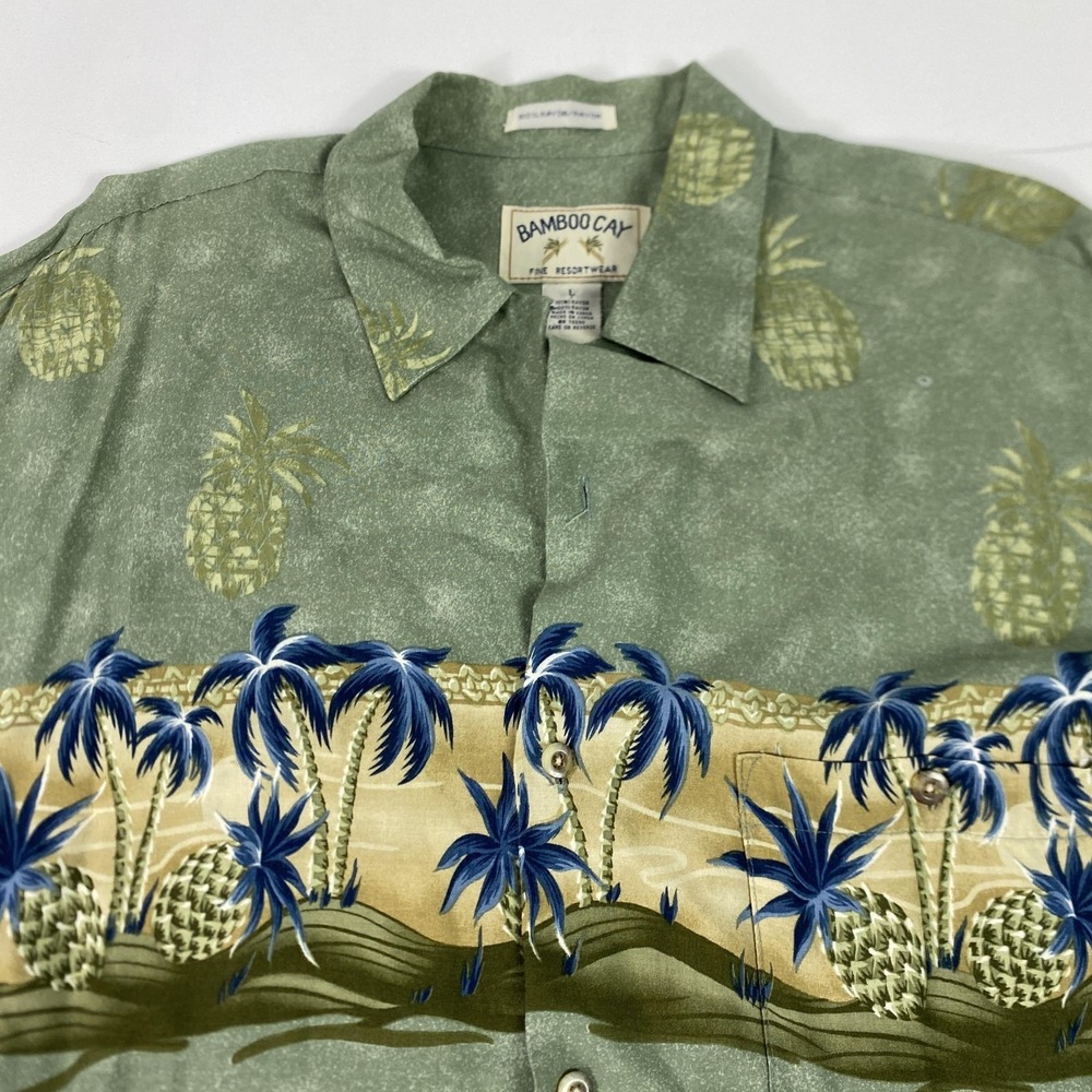 Bamboo Cay Shirt Mens‎ Large Green Rayon Short Sleeve Button Front Relaxed Fit